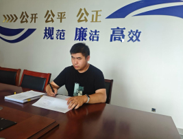 【兴马头条｜员工风采】沉心耕耘，自有光芒——何宇辰